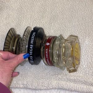 5 COLLECTIBLE Vintage Casino ashtrays from the 1970s to 90s